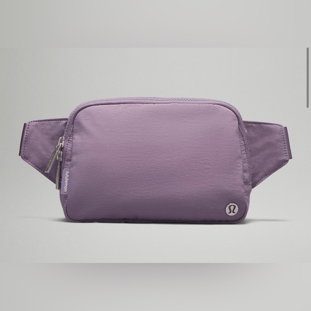 Lululemon Everywhere Belt Bag 2 Lt PURPLE ASH
